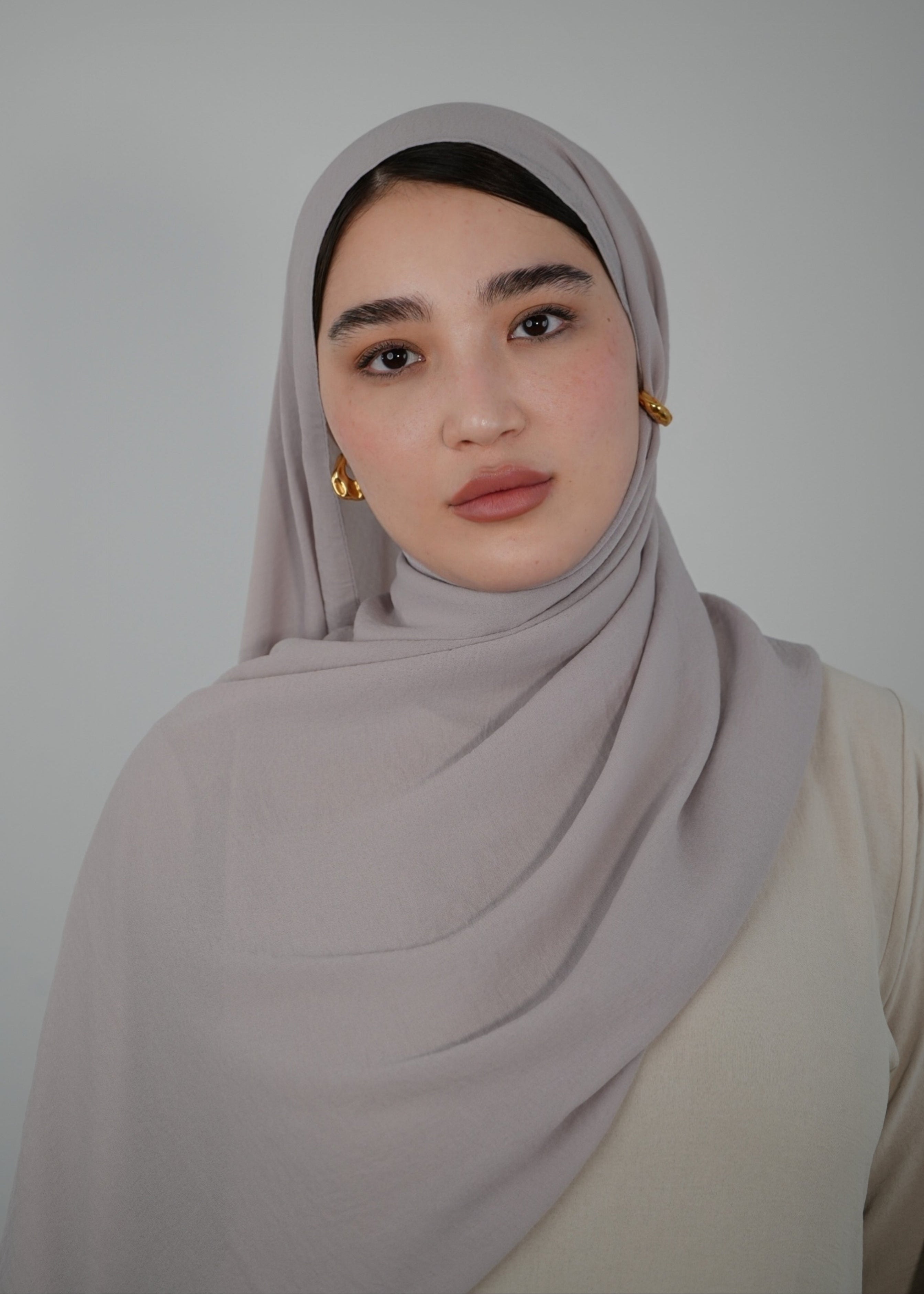 Crinkle Hijab Stone