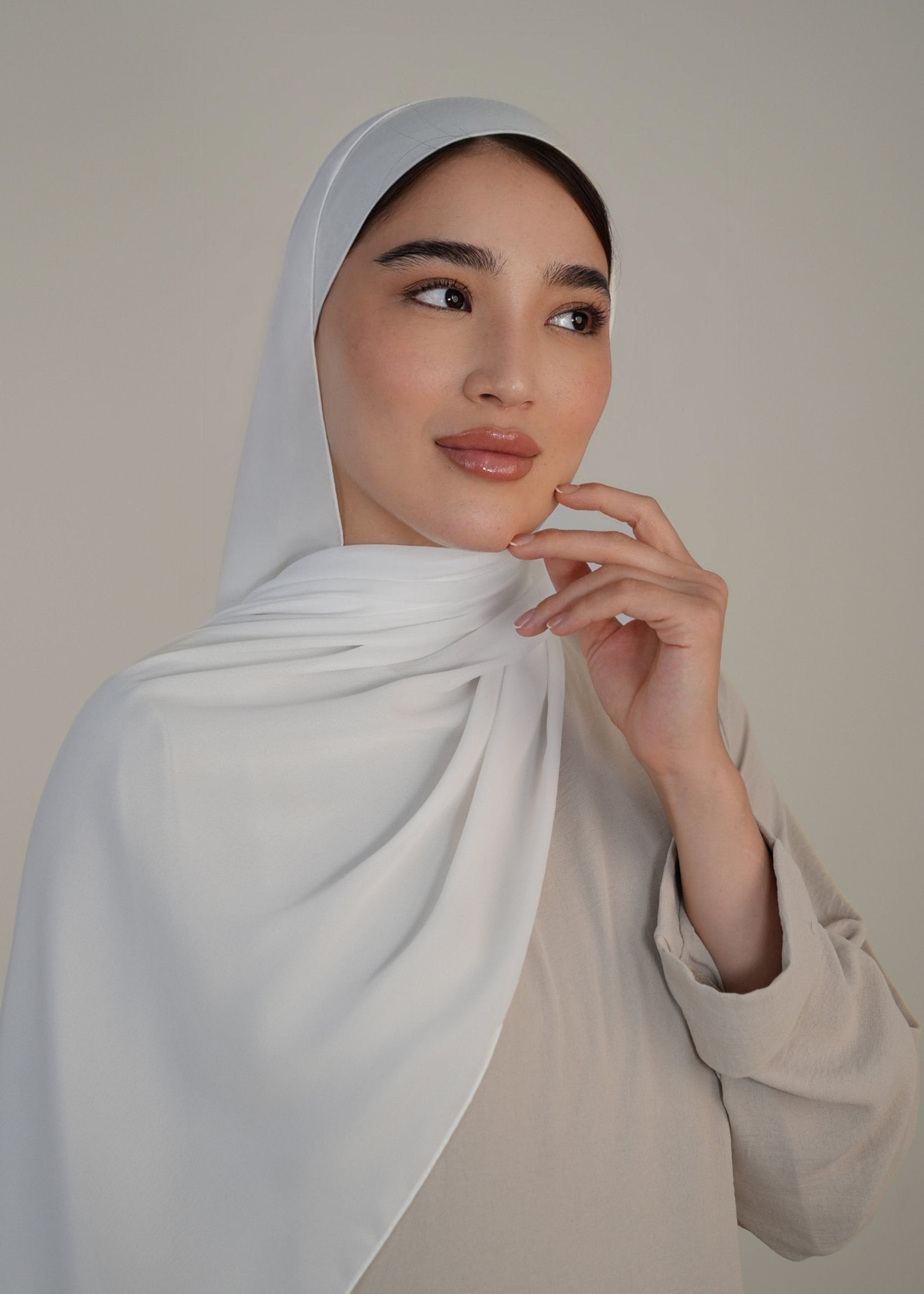 Dubai White Krepp Mix Bundle