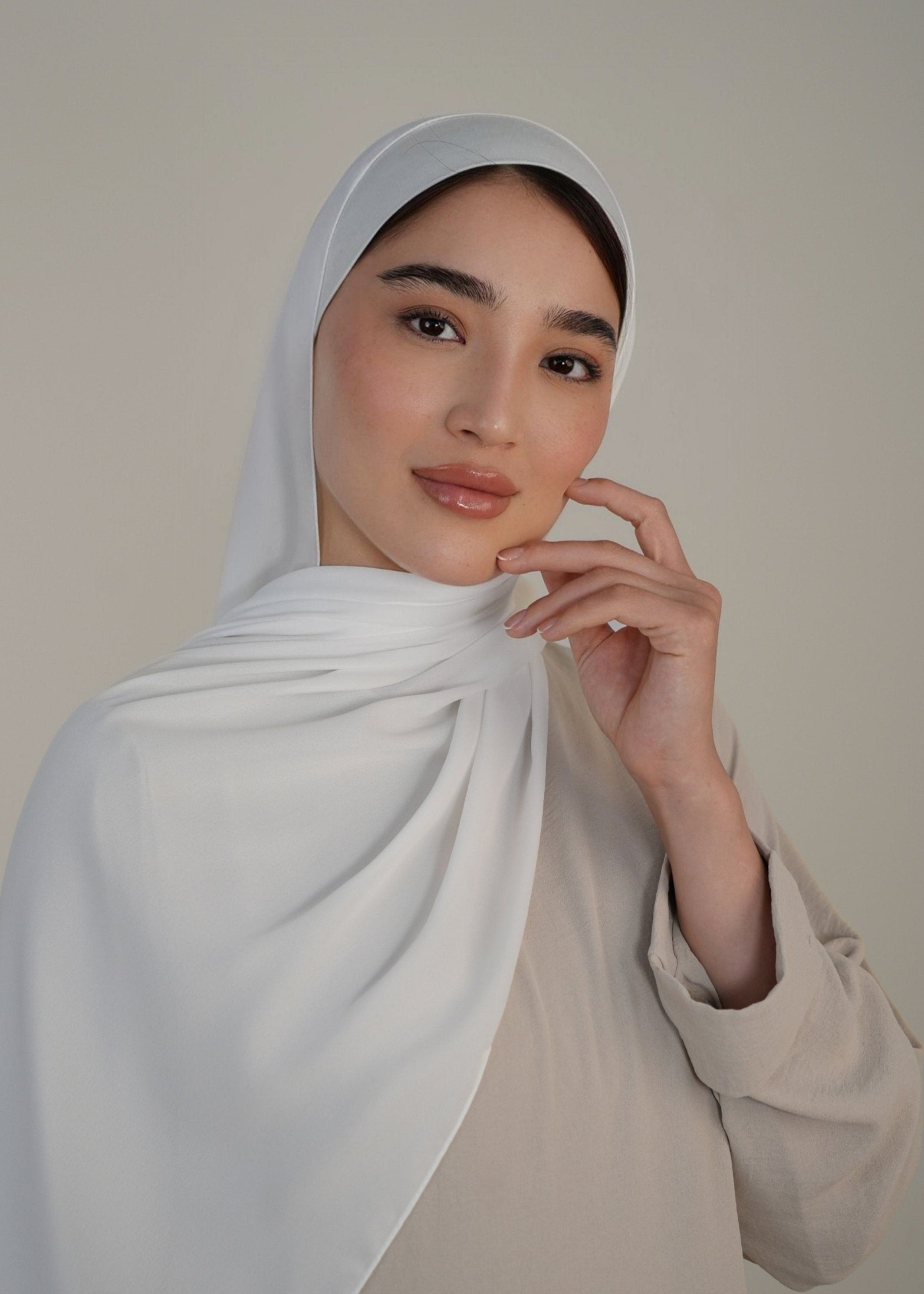 Dubai White Krepp Mix Bundle