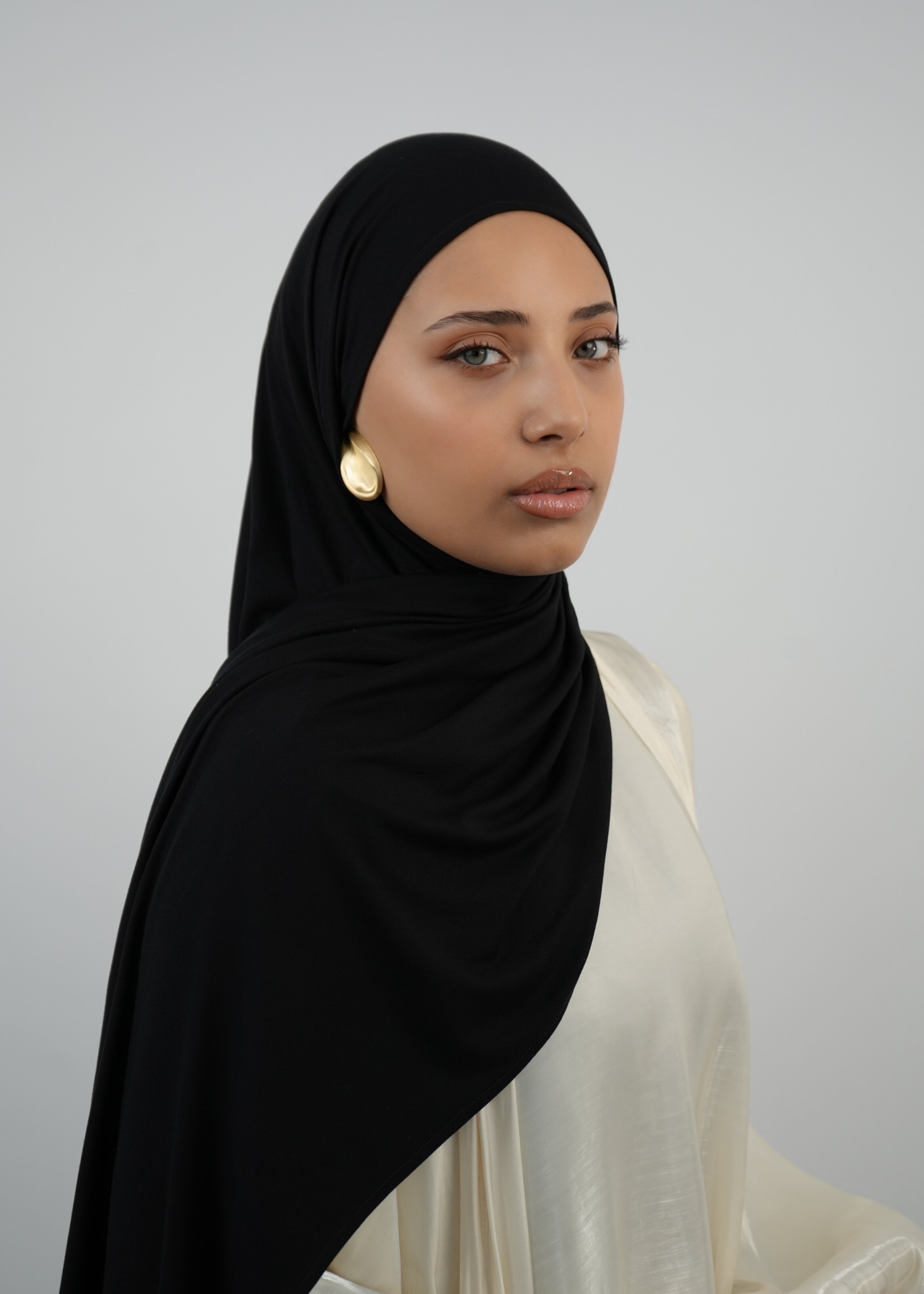 After Iftar Date - Black