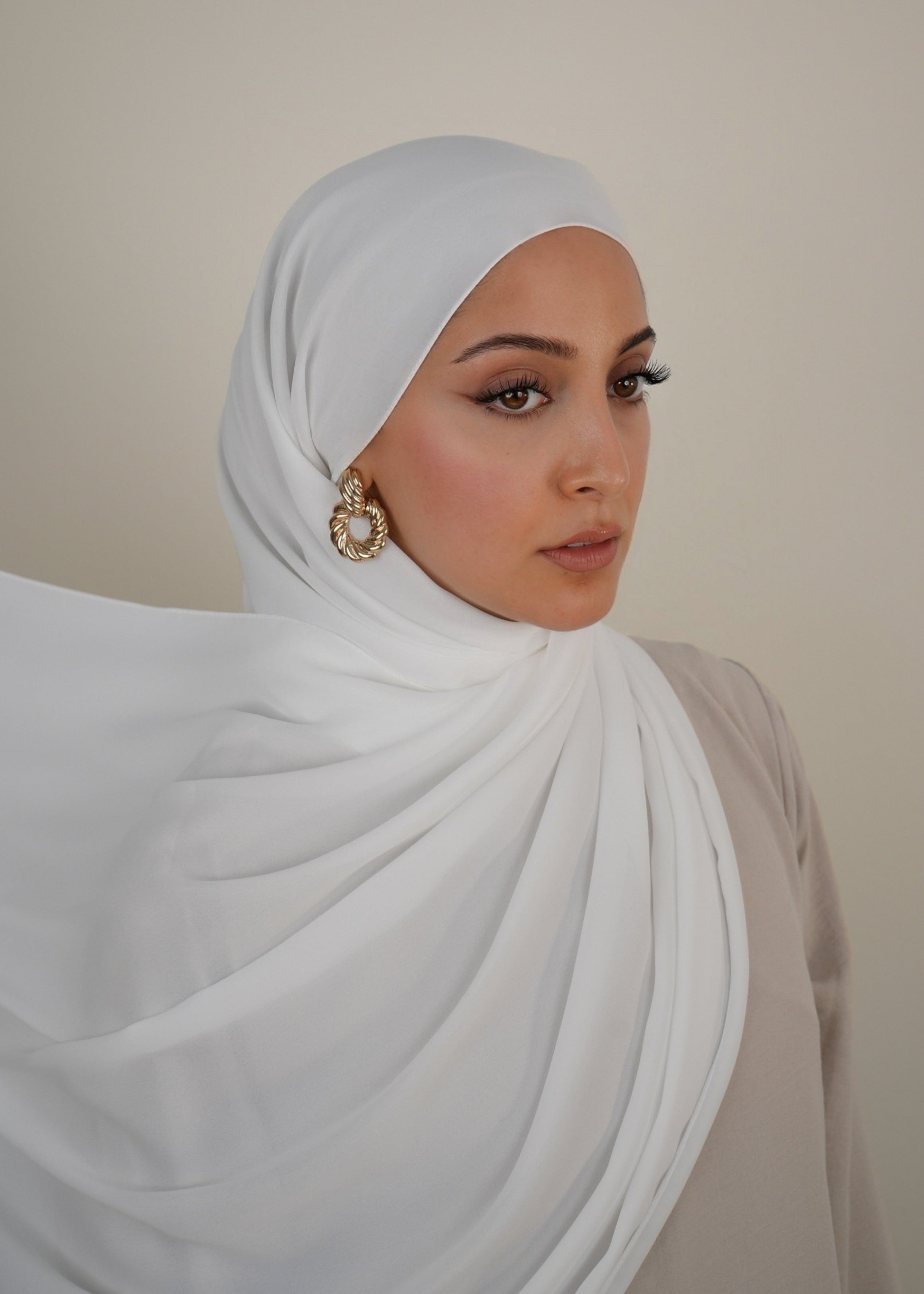 Krepp Hijab Dubai White