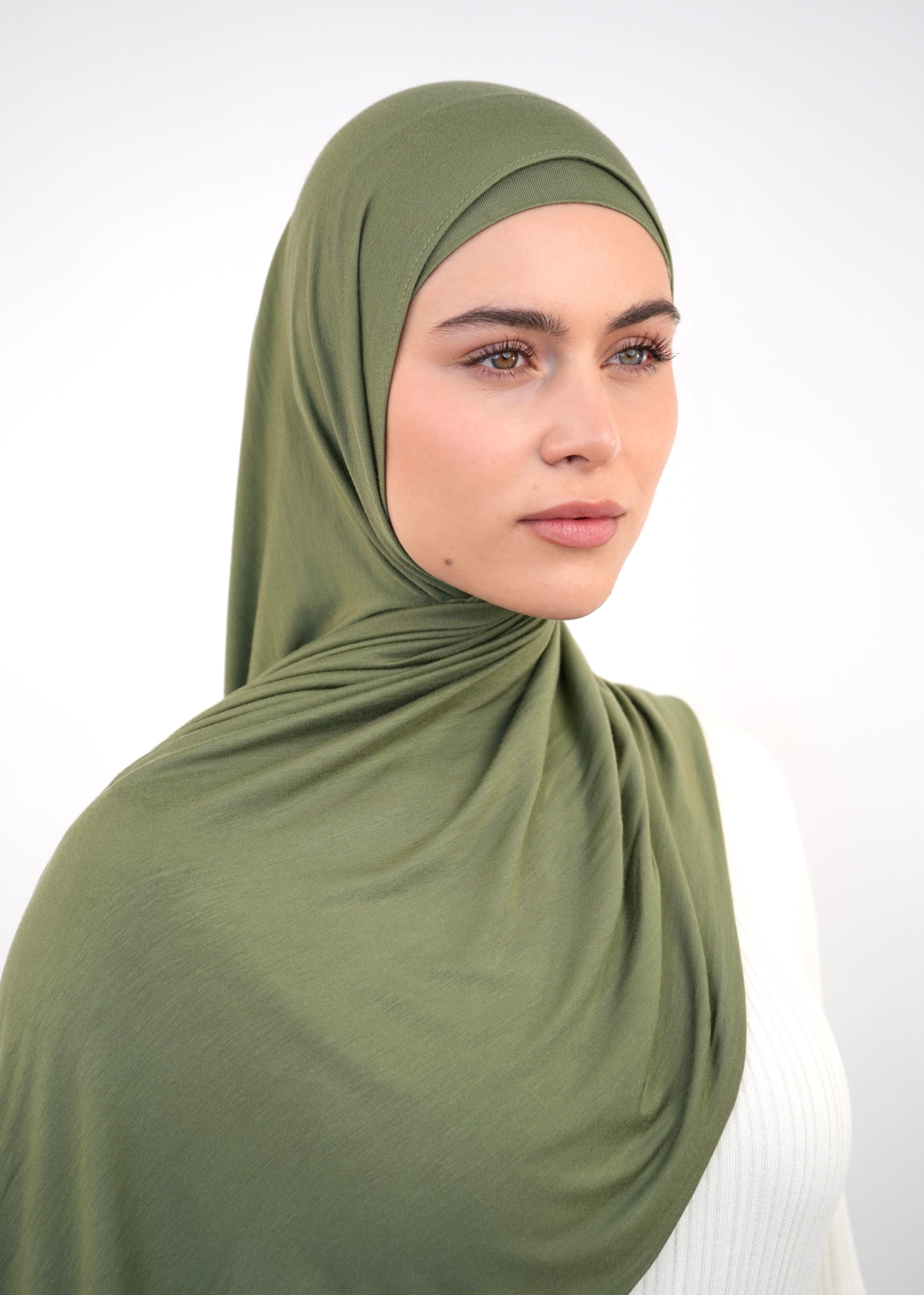 Premium Jersey Hijab - Medina Green