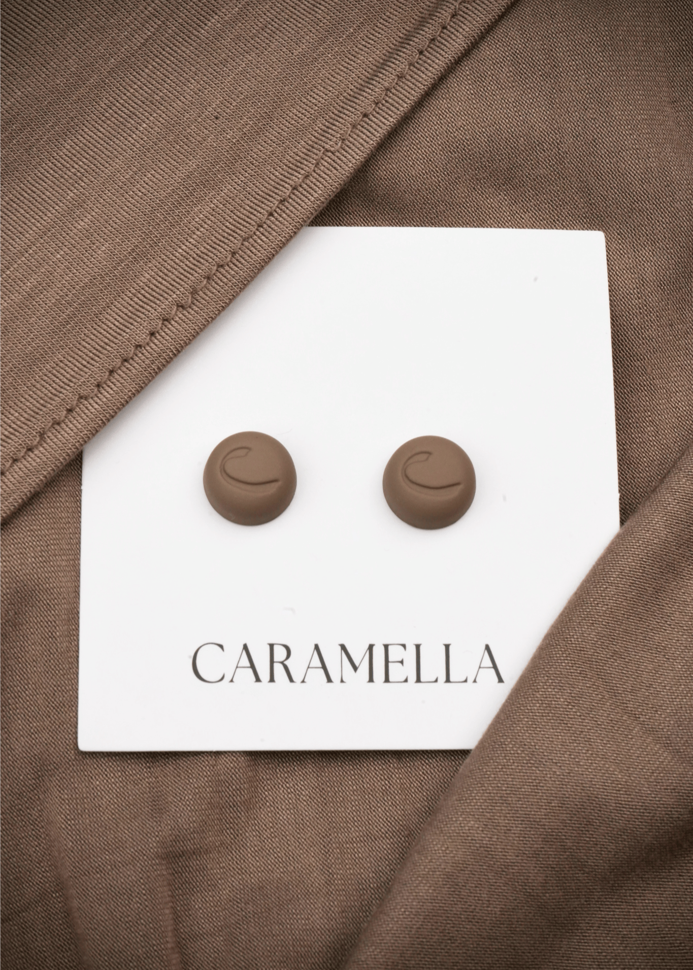 Caramella Charm Mocha Date