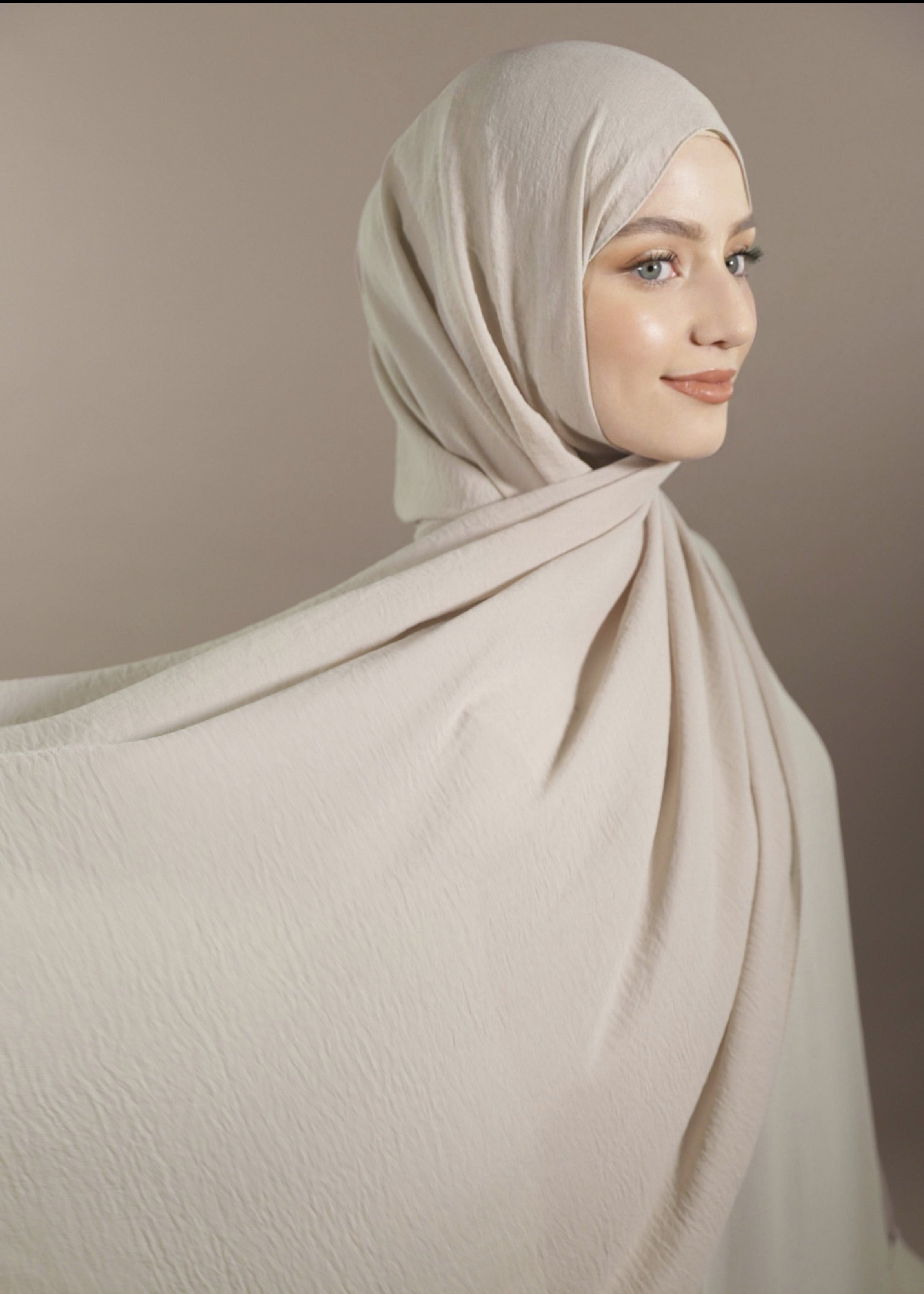 Crinkle Hijab - Beige